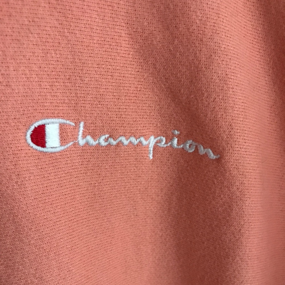 Peach Champion pullover